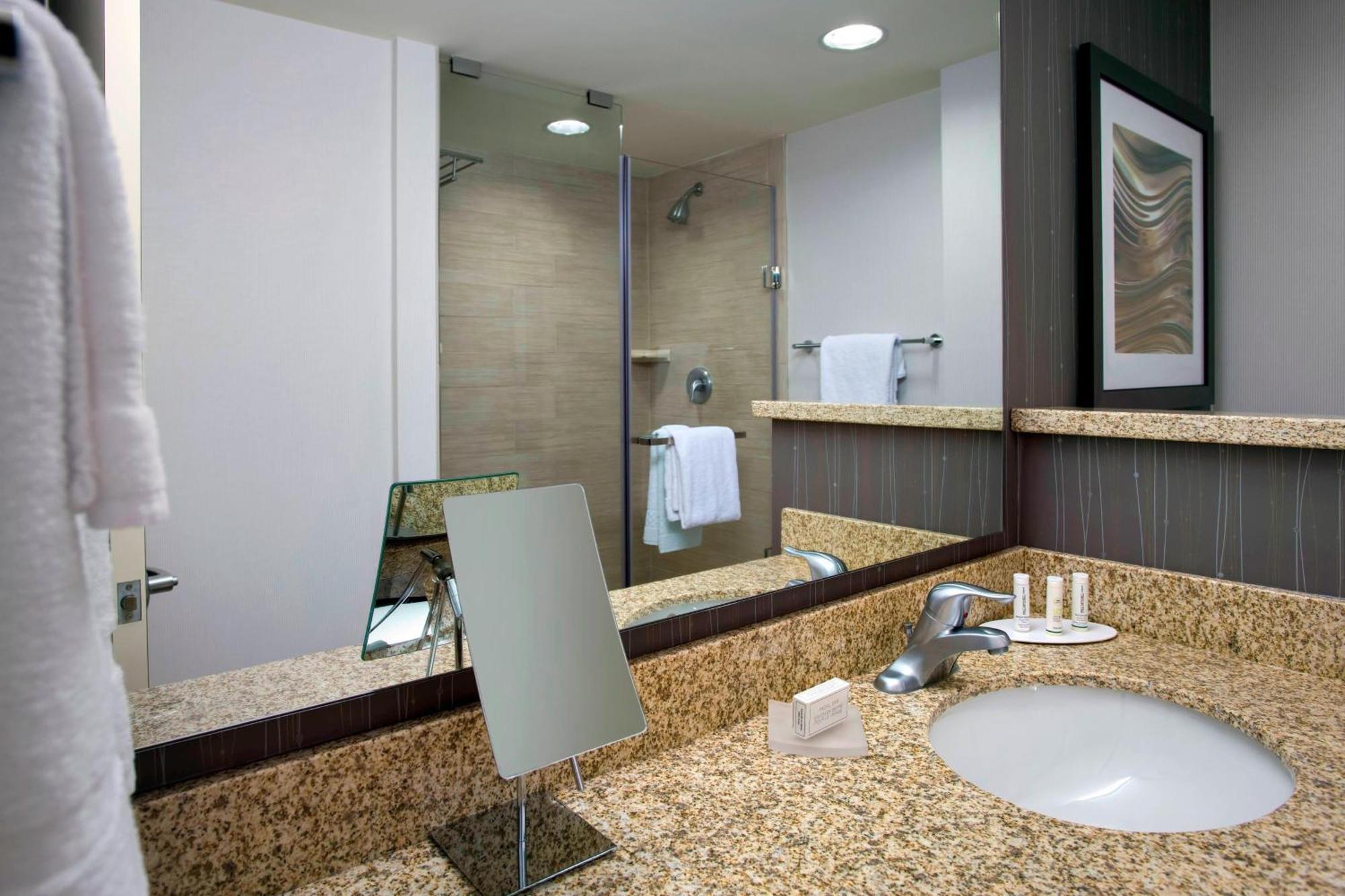 Courtyard By Marriott Philadelphia Lansdale Hotel Eksteriør billede