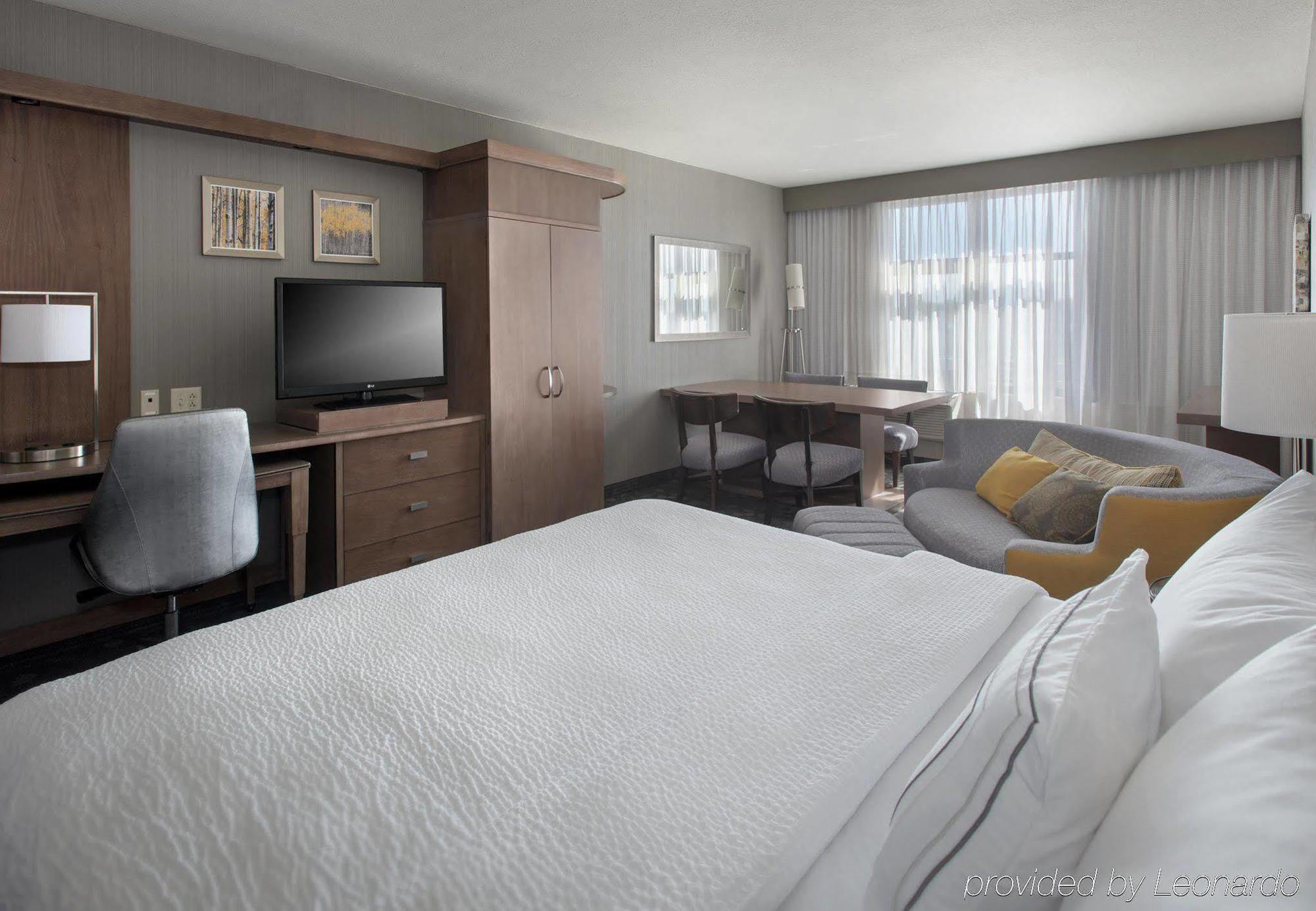 Courtyard By Marriott Philadelphia Lansdale Hotel Eksteriør billede